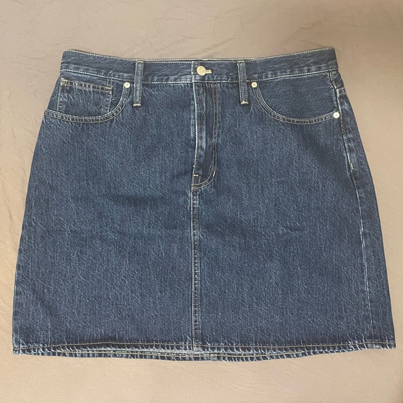 🎉HPx2🎉 Madewell Denim High-Waist Straight Mini Skirt. - Picture 4 of 6